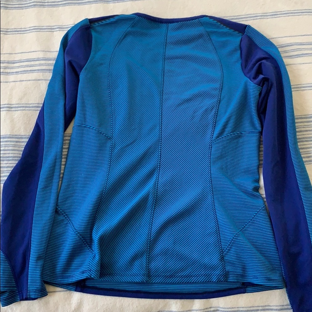 Athleta top - Picture 2 of 4